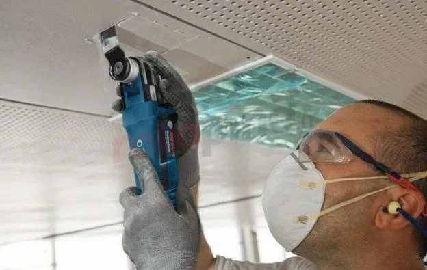 Utensile Multifunzione In Valigetta L-BOXX Bosch GOP 30-28 6 Utensile Multifunzione In Valigetta L-BOXX Bosch GOP 30-28 - immagine 4